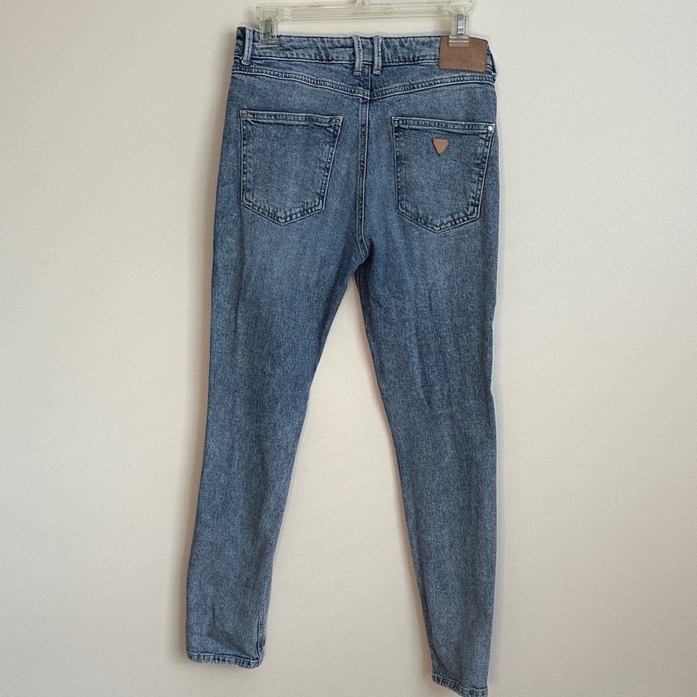 Guess Vintage Women's Skinny High Fit Denim Jeans. Size 29